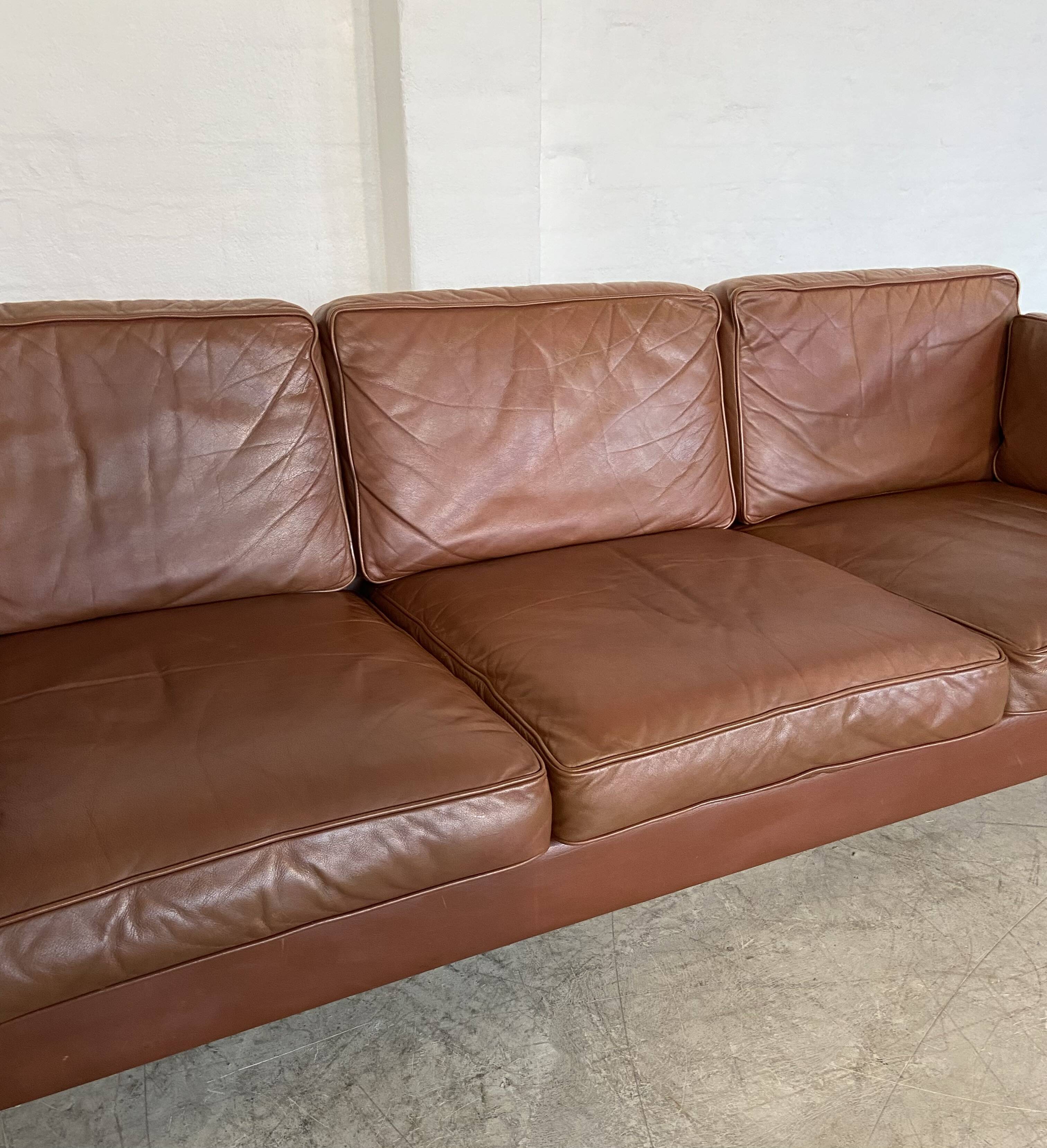 Vintage danish mid century mogens hansen 3 person cognac leather sofa 1960,s