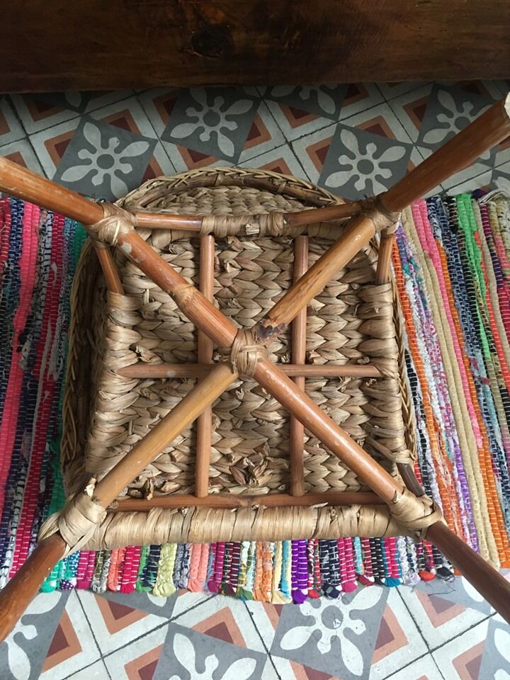 Children's armchair in braided sea rush