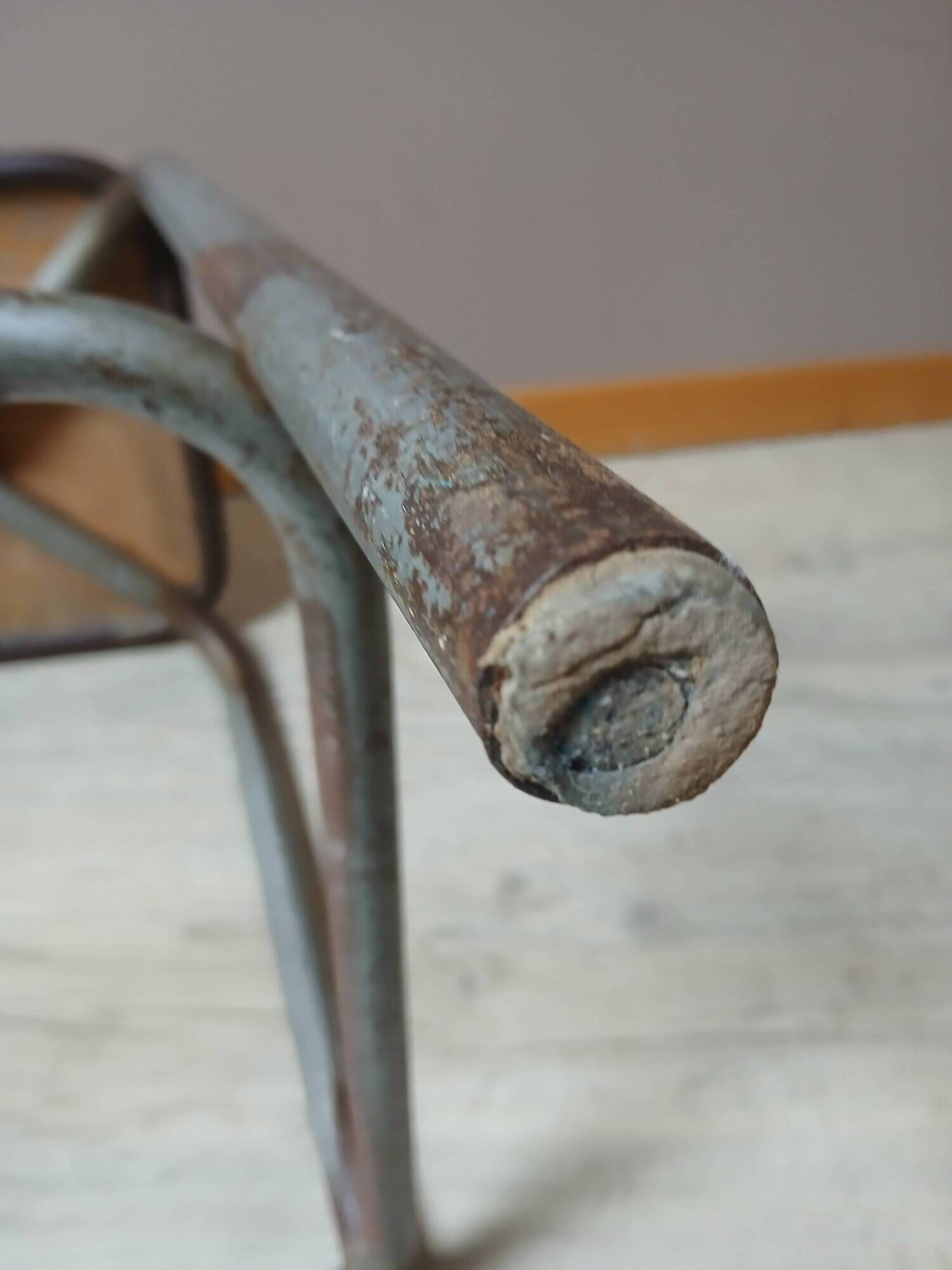 Tabouret industriel