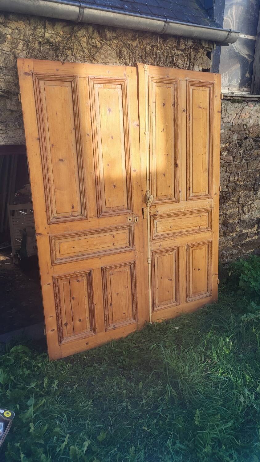 Antique double door in pitch pine