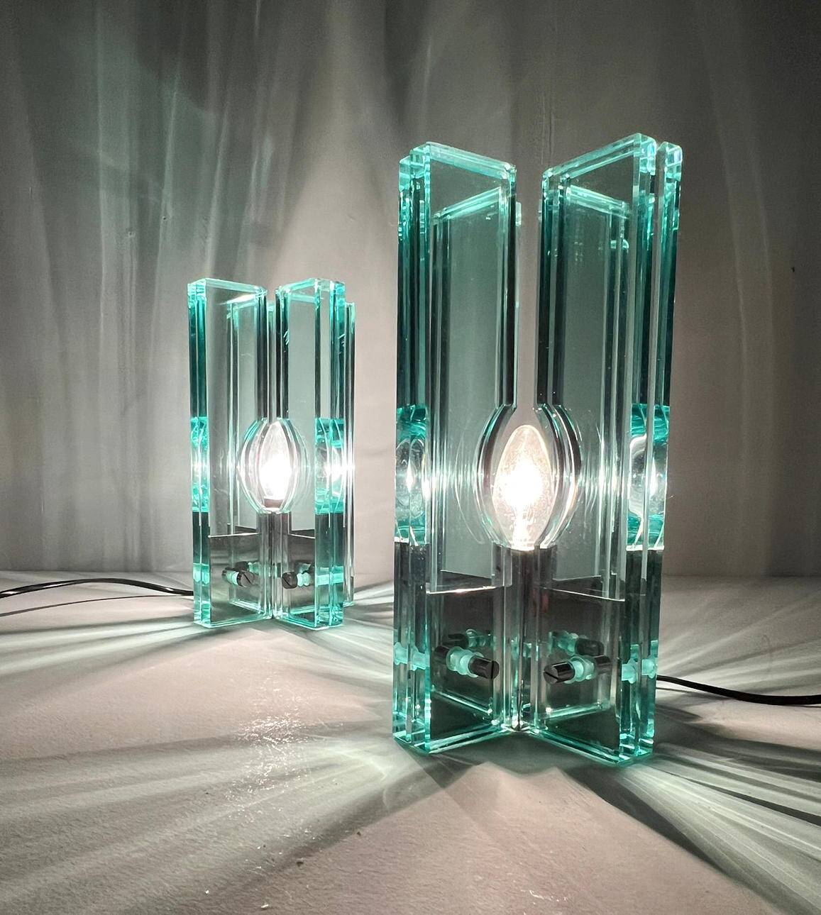 Giorgio Reggiori. Pair of table lamps/glass objects by Giorgio Reggiori for Gallotti & Radice, 1960s, Italy.