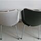 Lot de 4 chaises  soudexvinyl skai gauffré noir et blanc