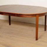Vintage round dining table | extendable | Rosewood