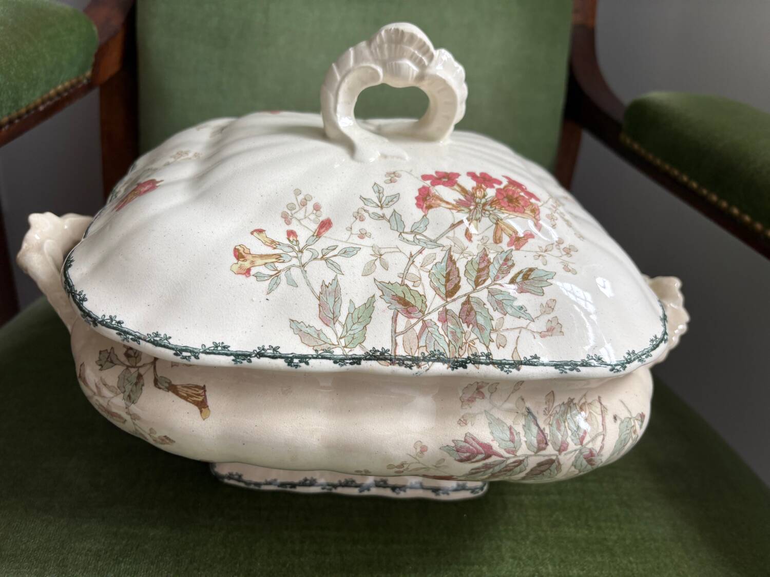E. Bourgeois soup tureen