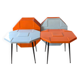 Set of 15 fibreglass tables from the 70s (11 orange and 4 grey) space age