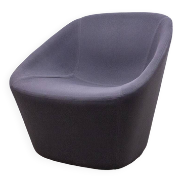 Fauteuil Log 366 de chez Pedrali en tissu Gris Anthracite