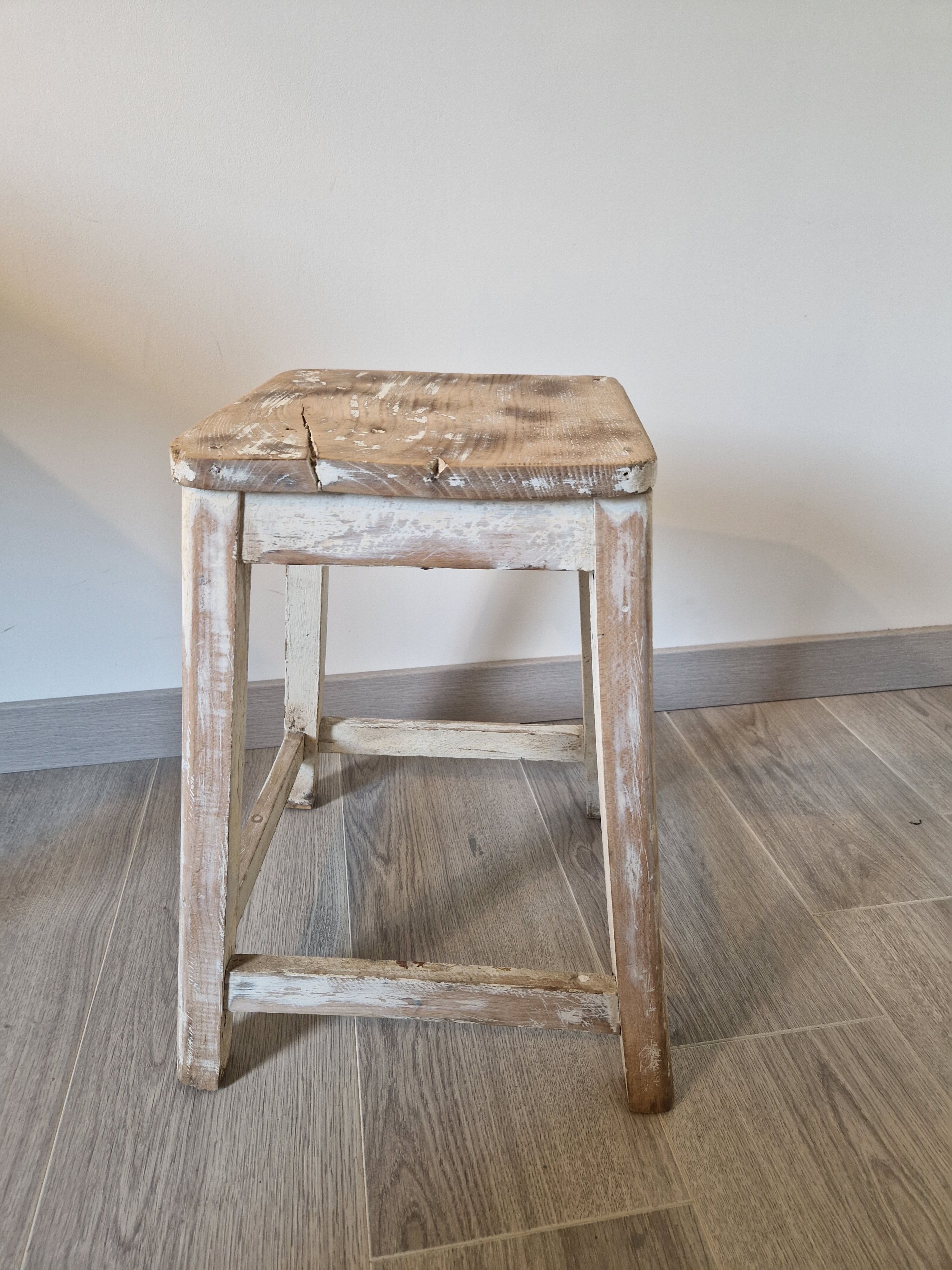 Tabouret de ferme