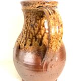 Drip sandstone broc