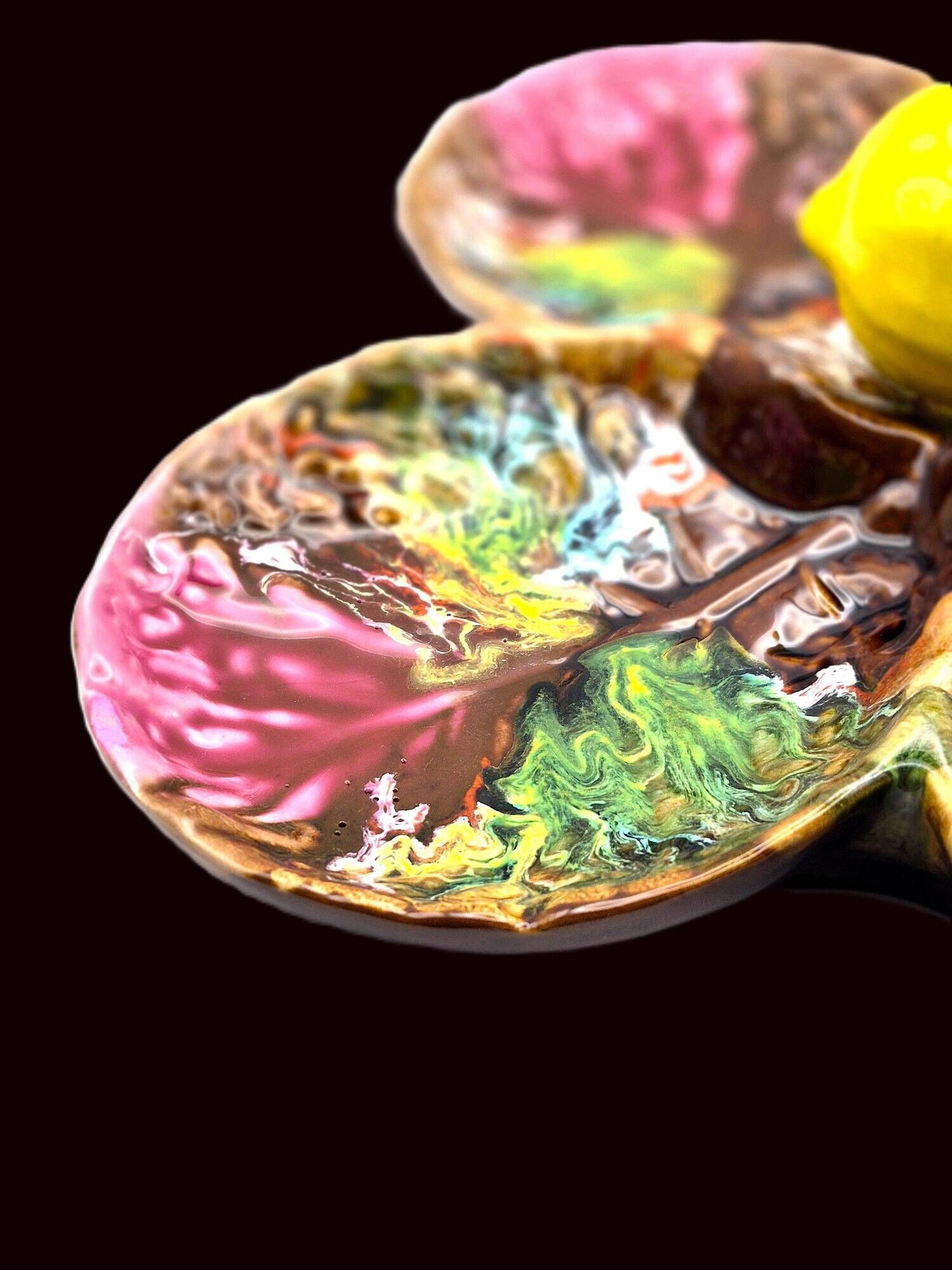 Vintage Vallauris A.M. plate – quadrilobed enamelled bowl with lemon – 50s