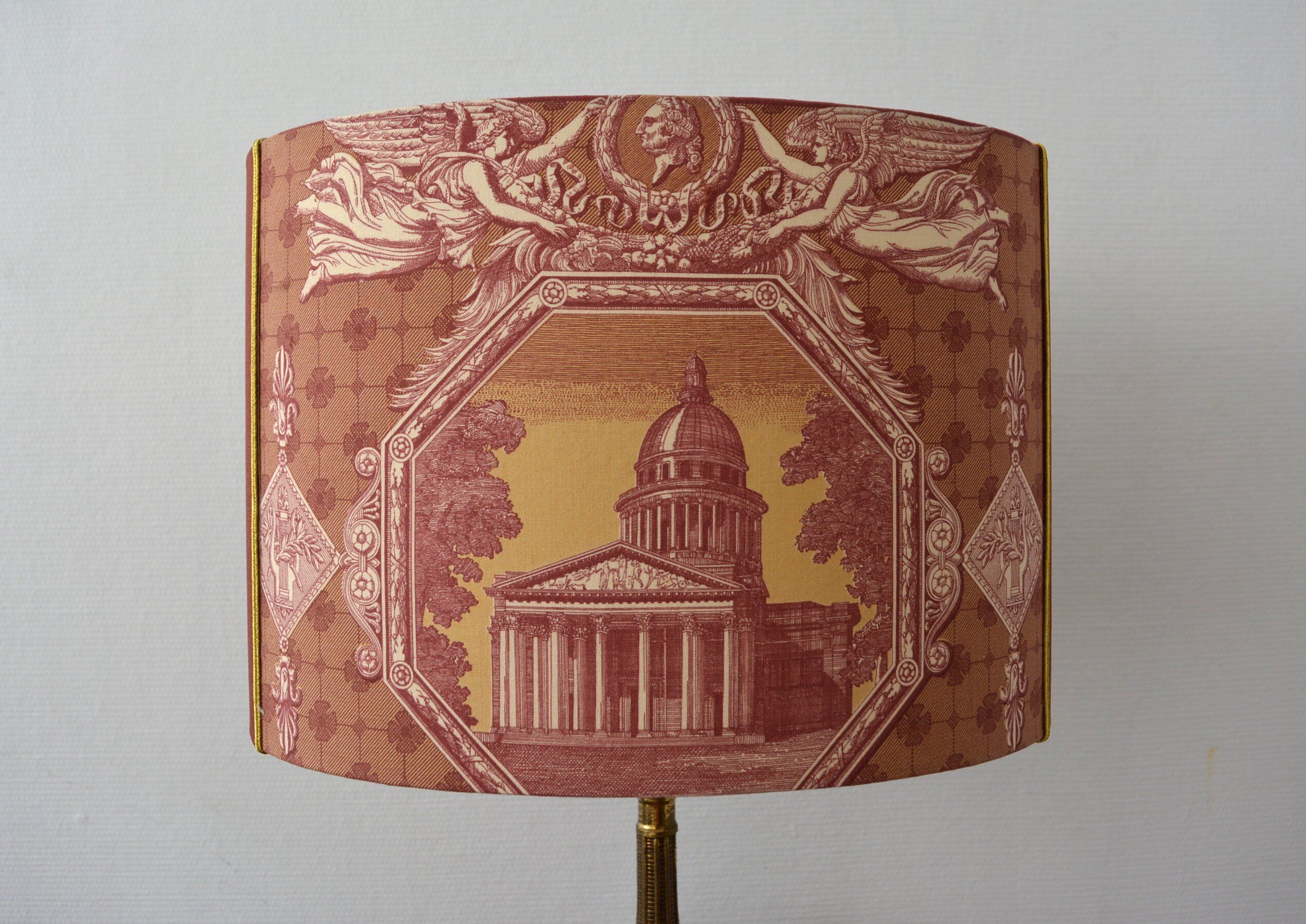 Jouy fabric lampshades with the "Monuments of Paris" pattern.