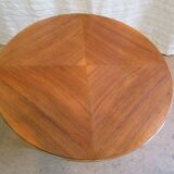 Round coffee table