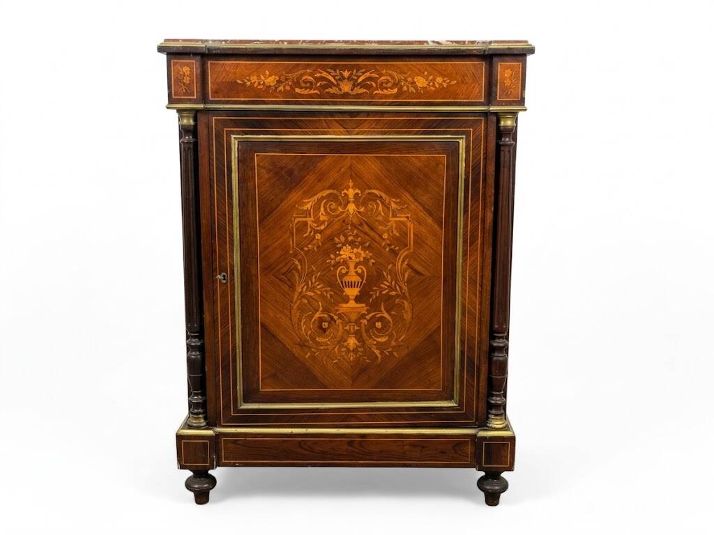 Support furniture with rosewood marquetry and marble top in the Napoléon III style.
