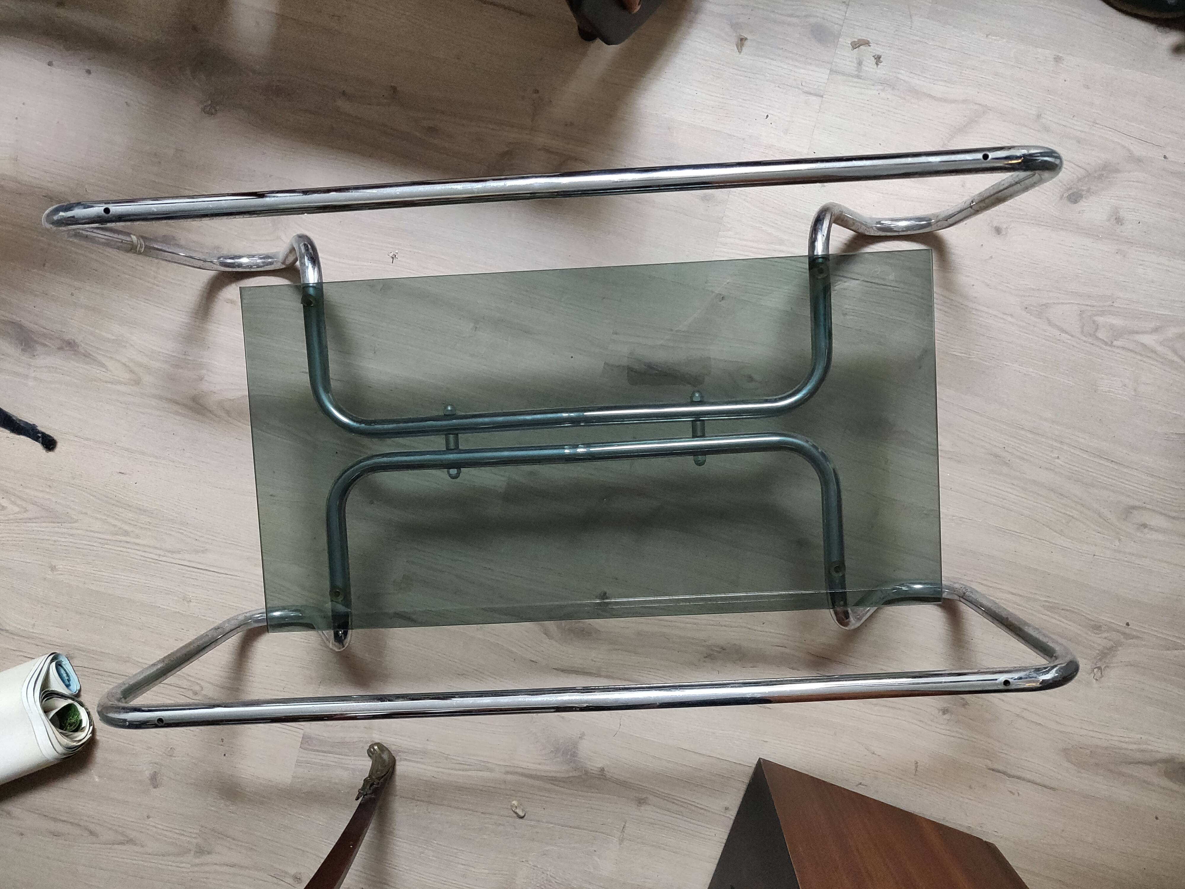 Coffee table in chrome metal and smoked glass design from the 70s