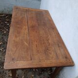 Farm table