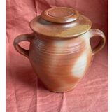 Ceramic pot, old terminal