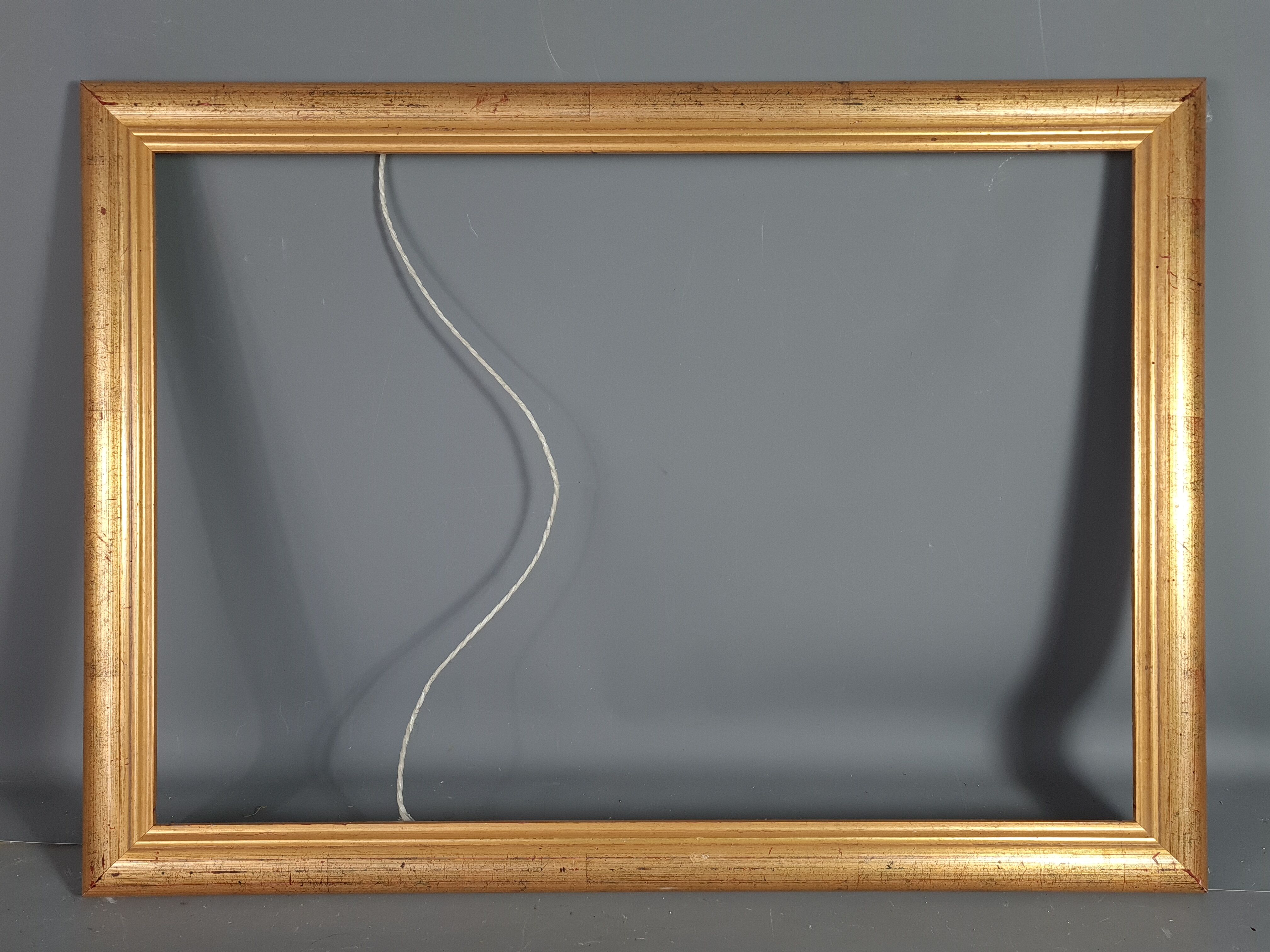 Gilded wooden frame gilded with gold leaf 62x45 cm, foliage 55.4x38.2 cm SB