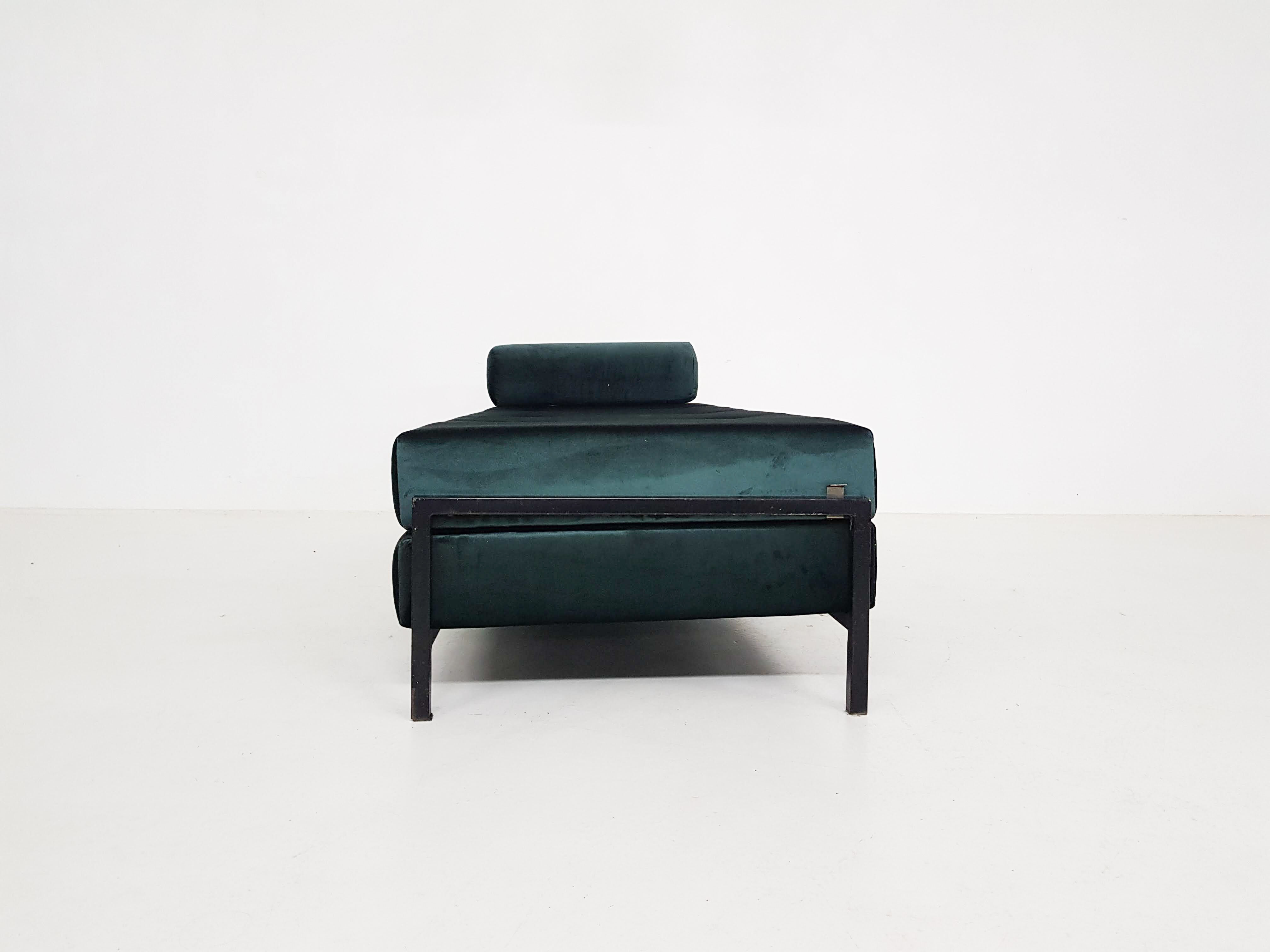 Green velvet daybed Netherlands 1950