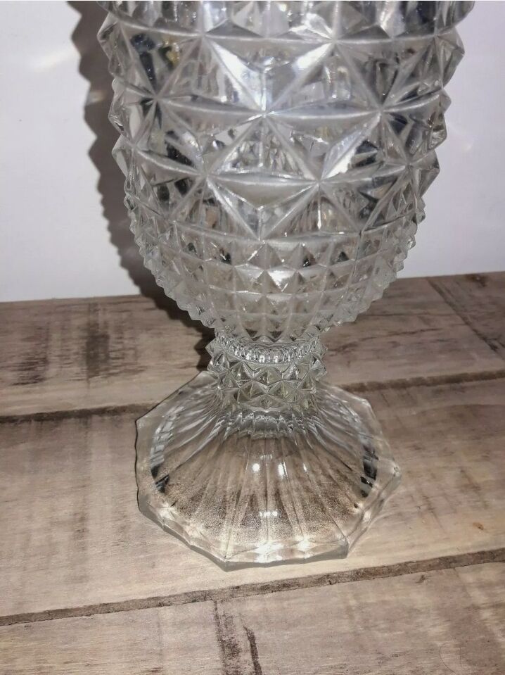Glass vase