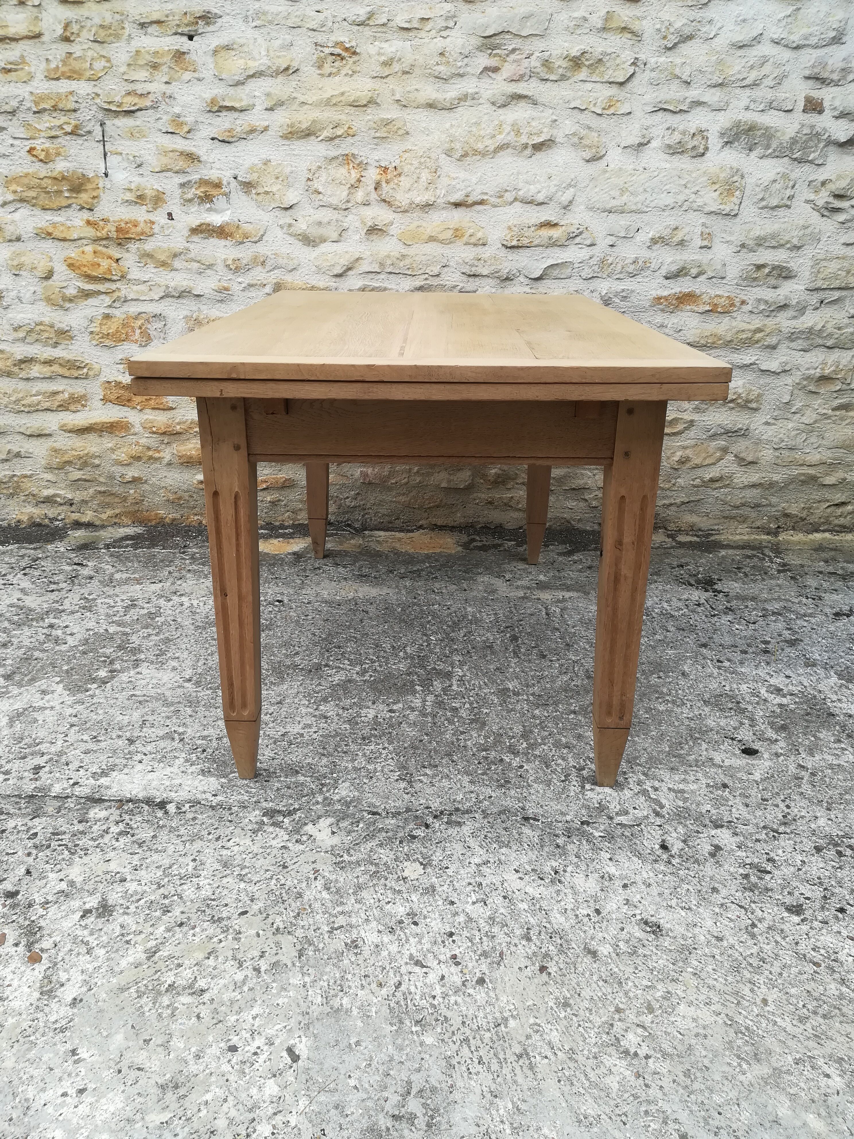 Oak farmhouse table