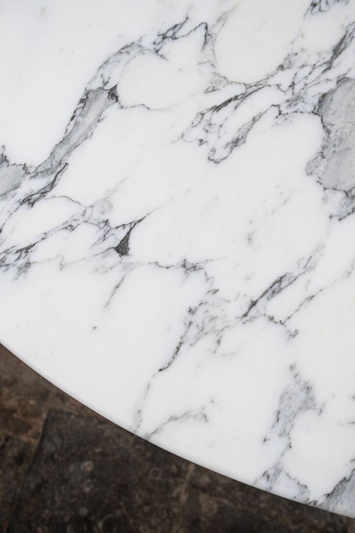 Calacatta marble Super Malta table, Roche Bobois, 1980s