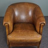 Club armchair in sheepskin