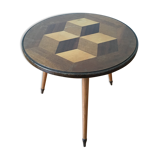 Tripod table