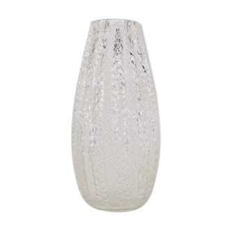 Brutalist vase in honeycomb crystal