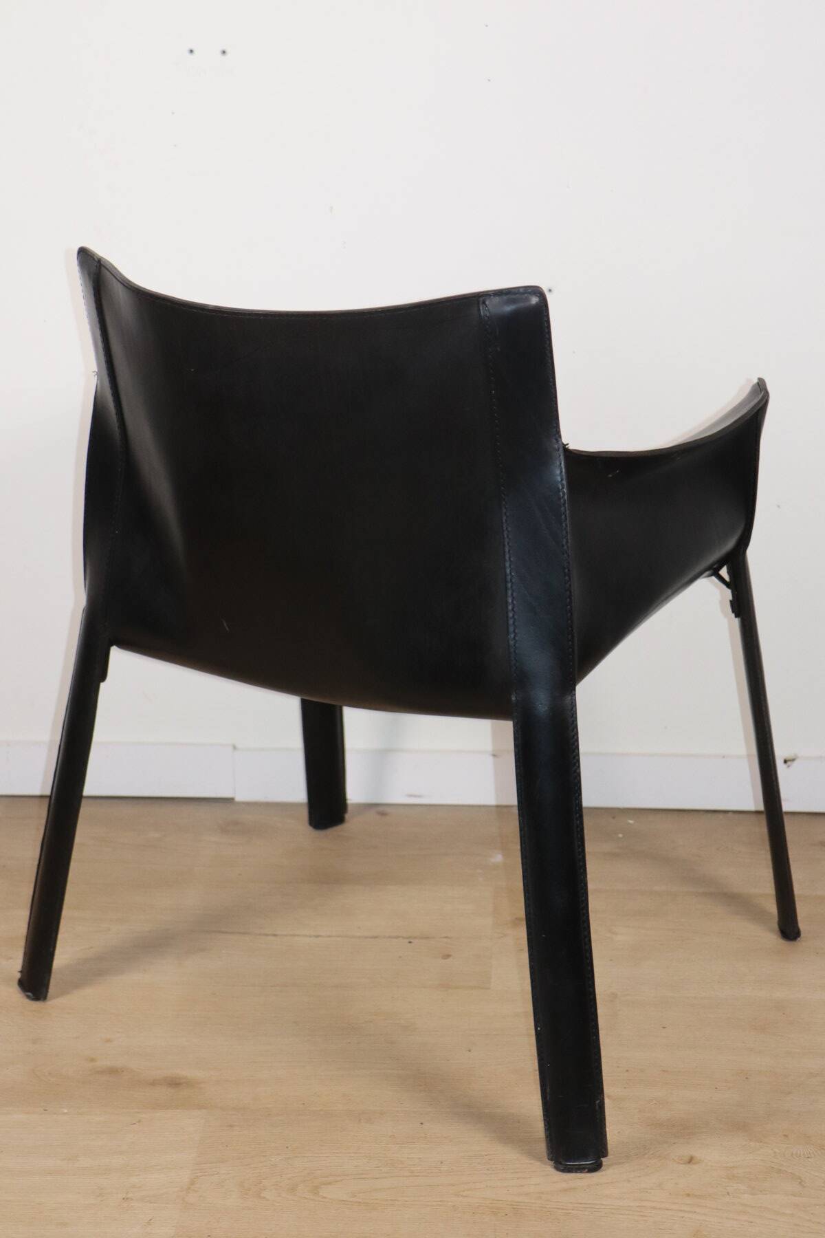 Fauteuil vintage en cuir noir - Années 80