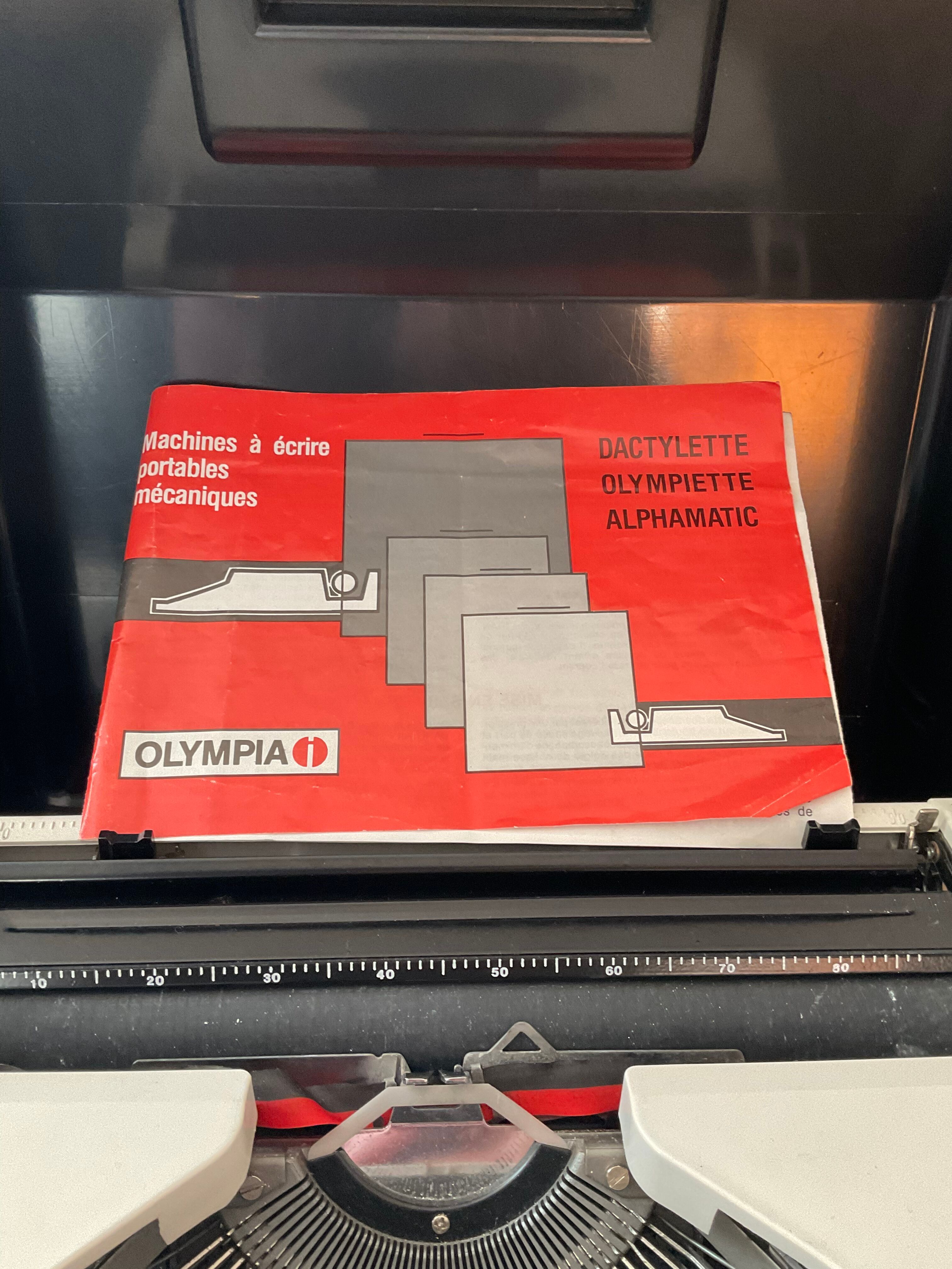 Olympia splendid typewriter from the 70s