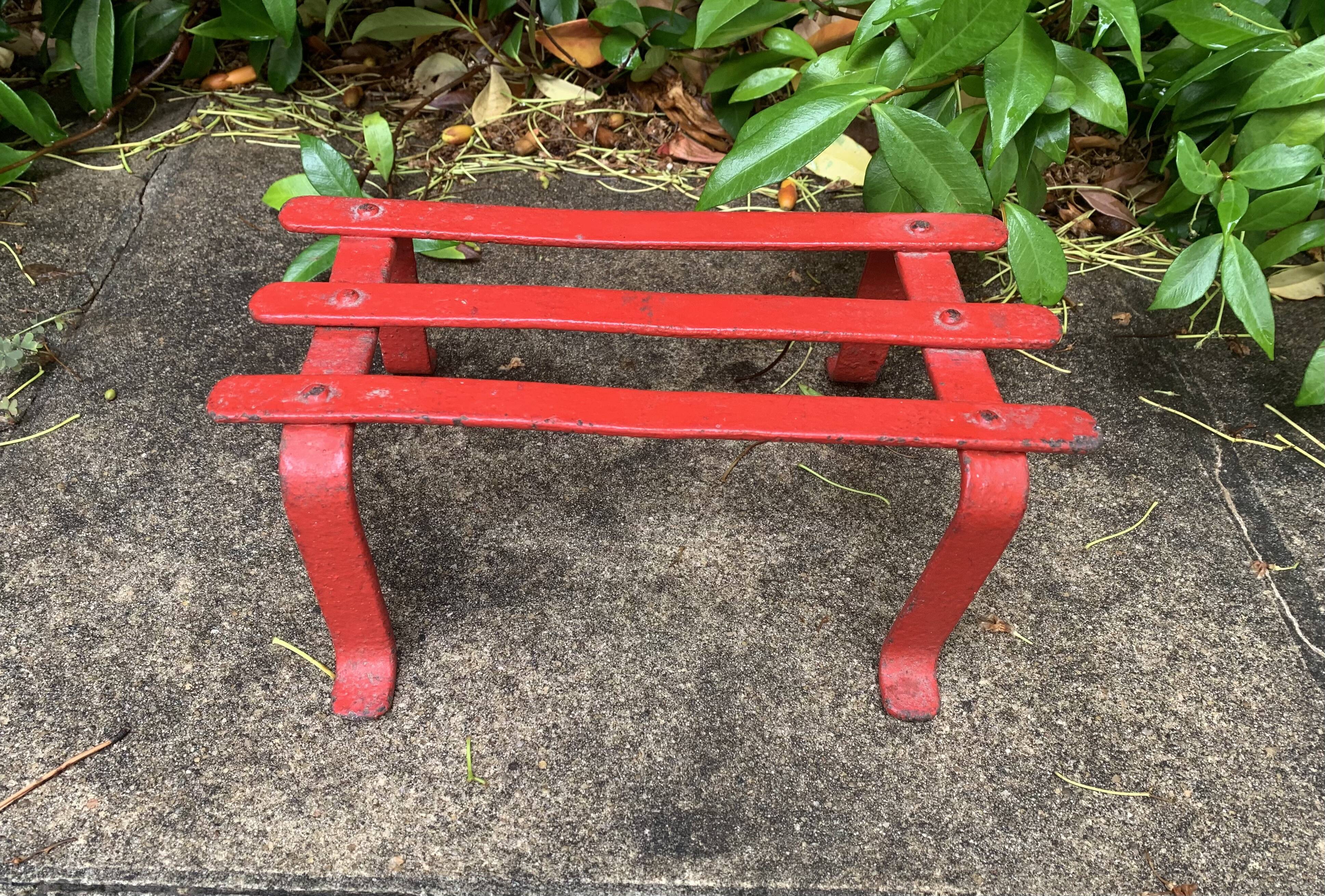 Sole door or foot rest