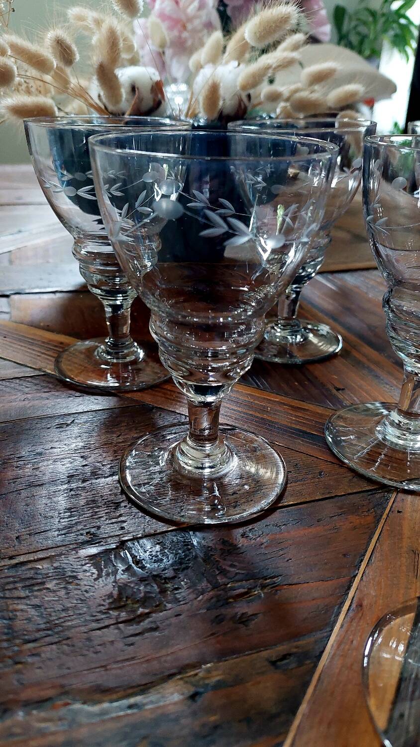 Set of 8 antique crystal glasses - 1940s-1950s