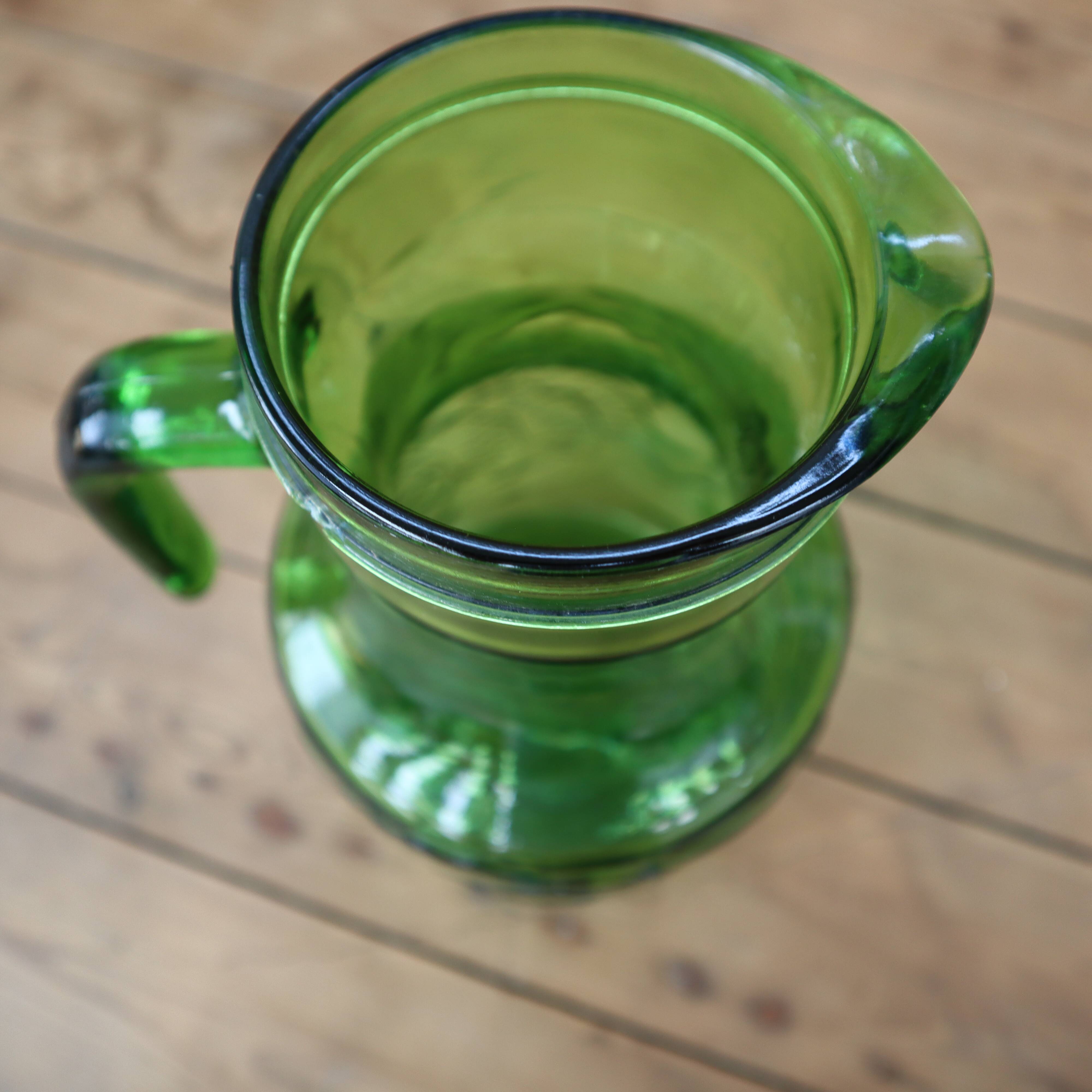 Fidenza green Italian orangeade service