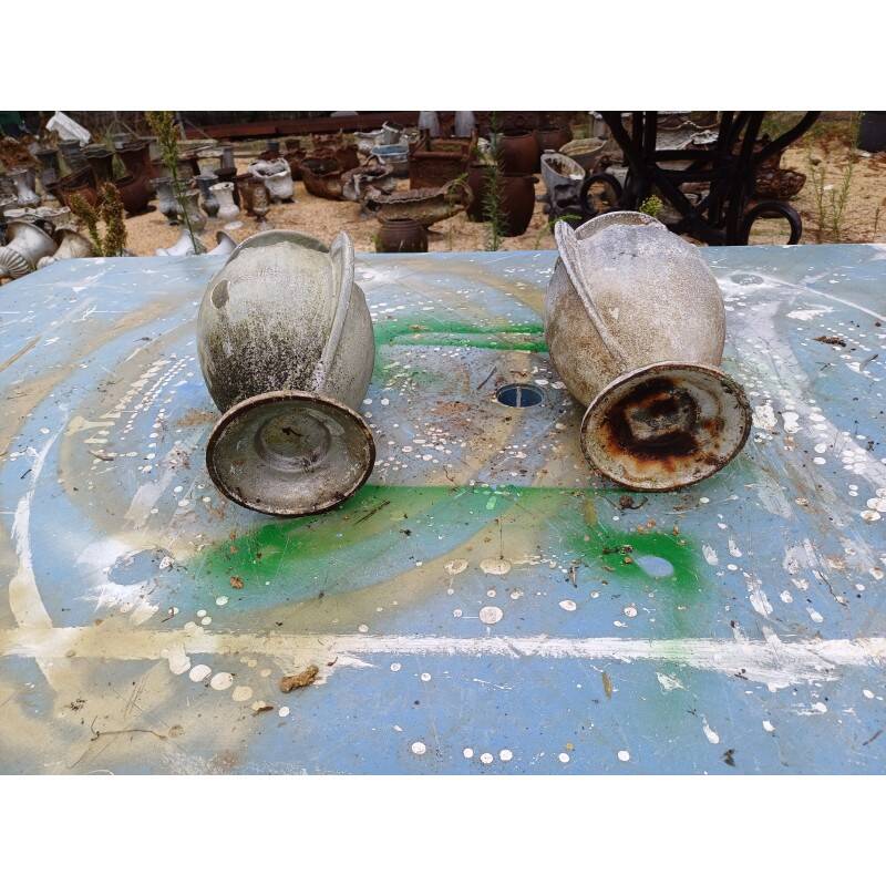Pair of cast iron vases from 1900 from Charleville-Mézières