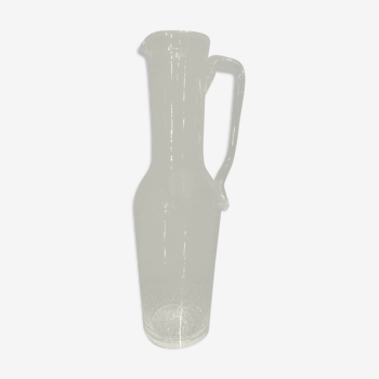 Carafe en verre bullé