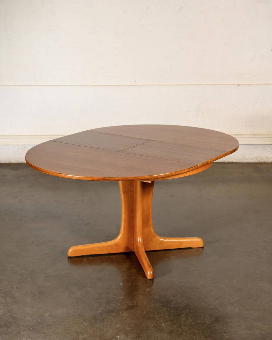 Table ronde extensible piètement étoile