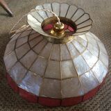 Mother-of-pearl suspension