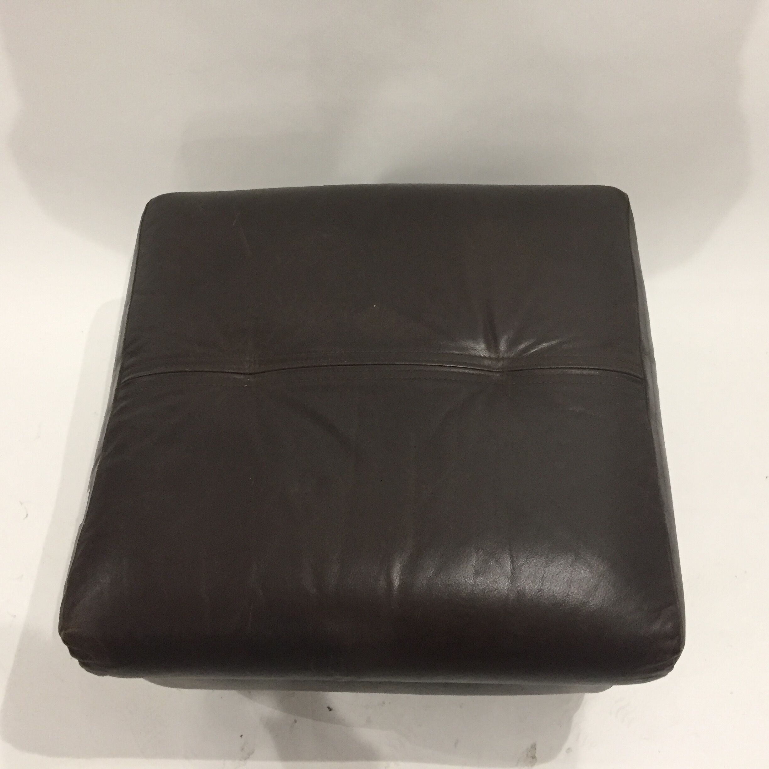 Guermonprez leather footrest