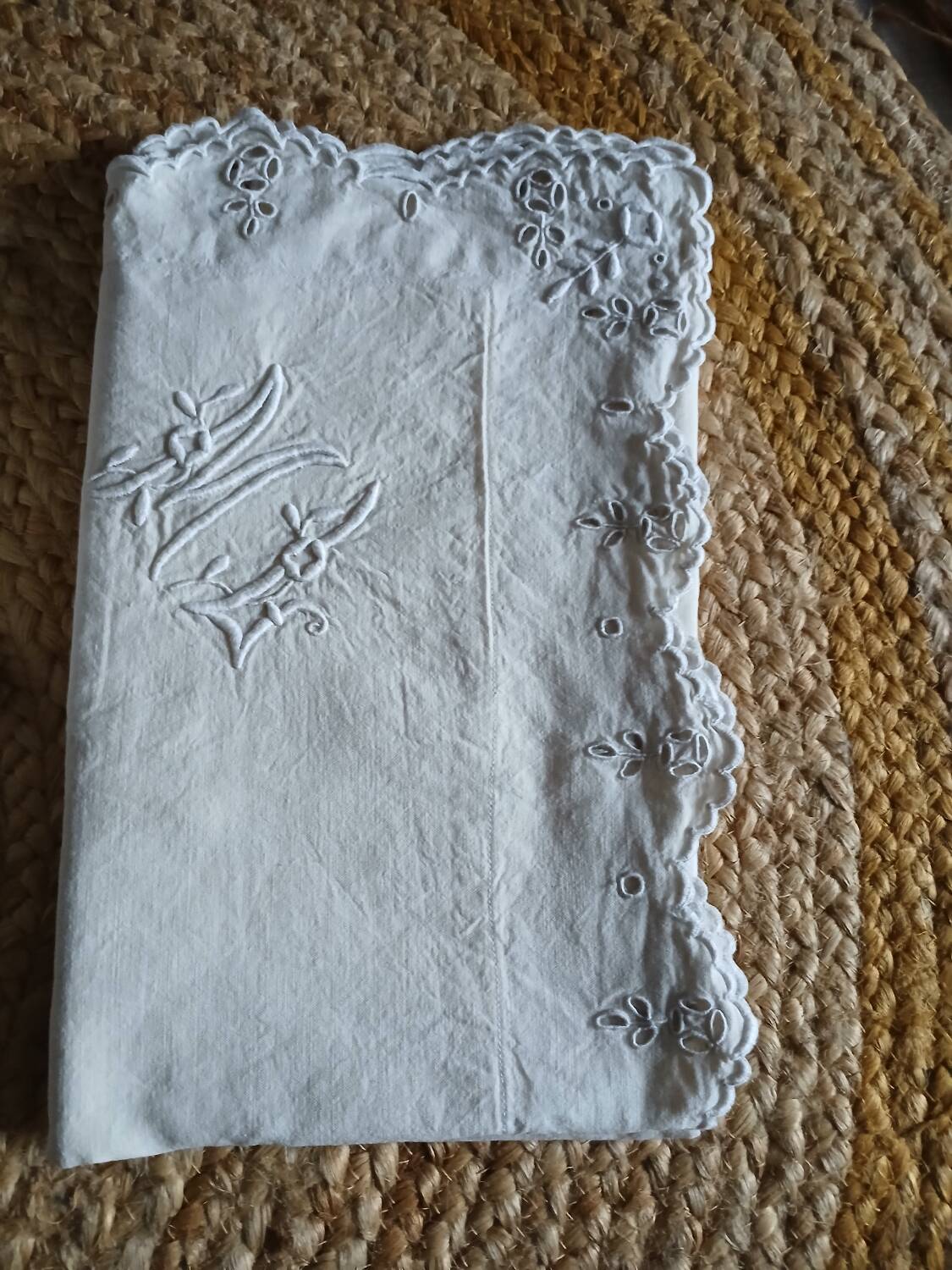 Antique flat sheet and 2 pillowcases set