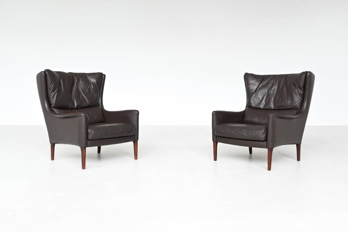 Pair of Durlet lounge chairs in brown leather Belgium 1960