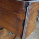 Commode arbalète campagnarde en chêne xxème