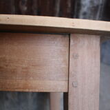 Table bureau