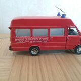 Iveco Unic  ambulance pompiers  Old cars