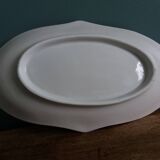 Set of dishes and ramekins