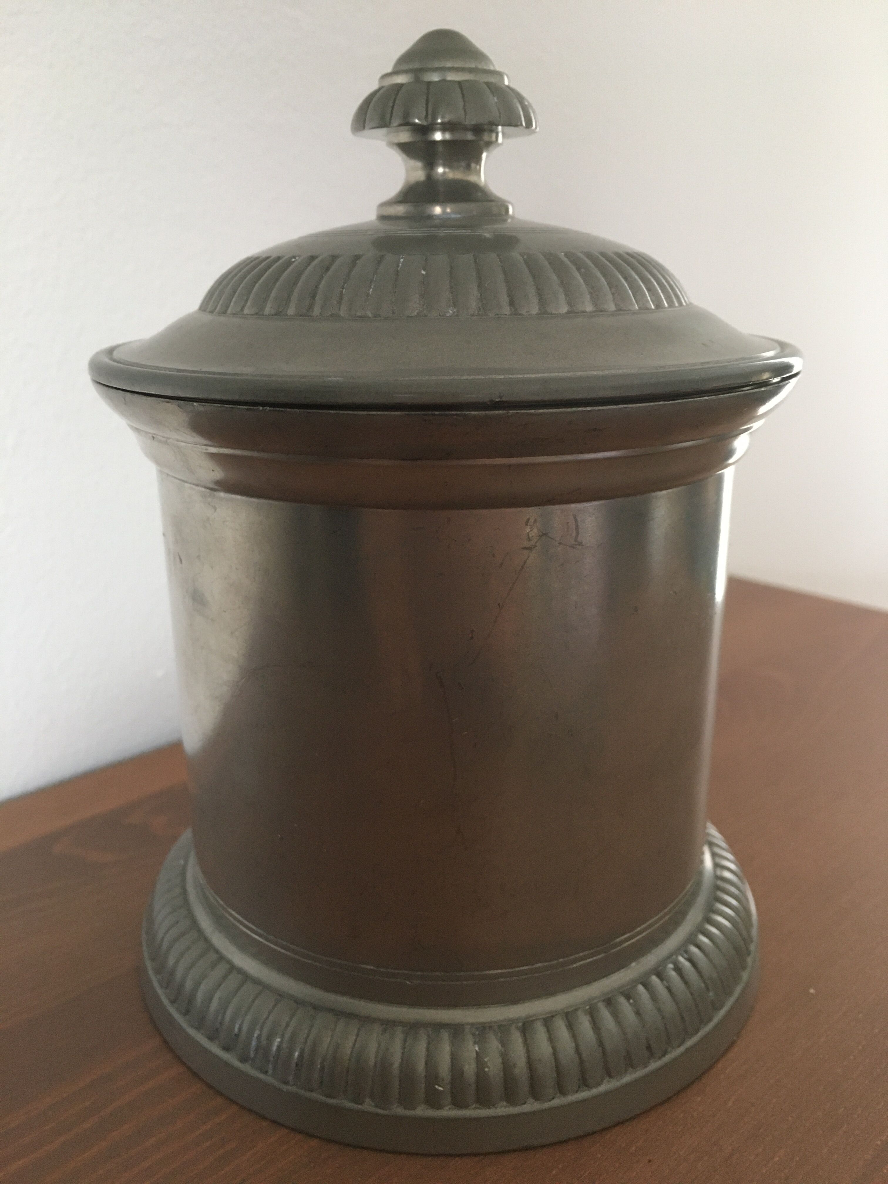 Tin box