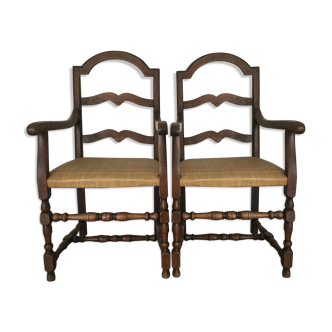 Deux fauteuil rustiques
