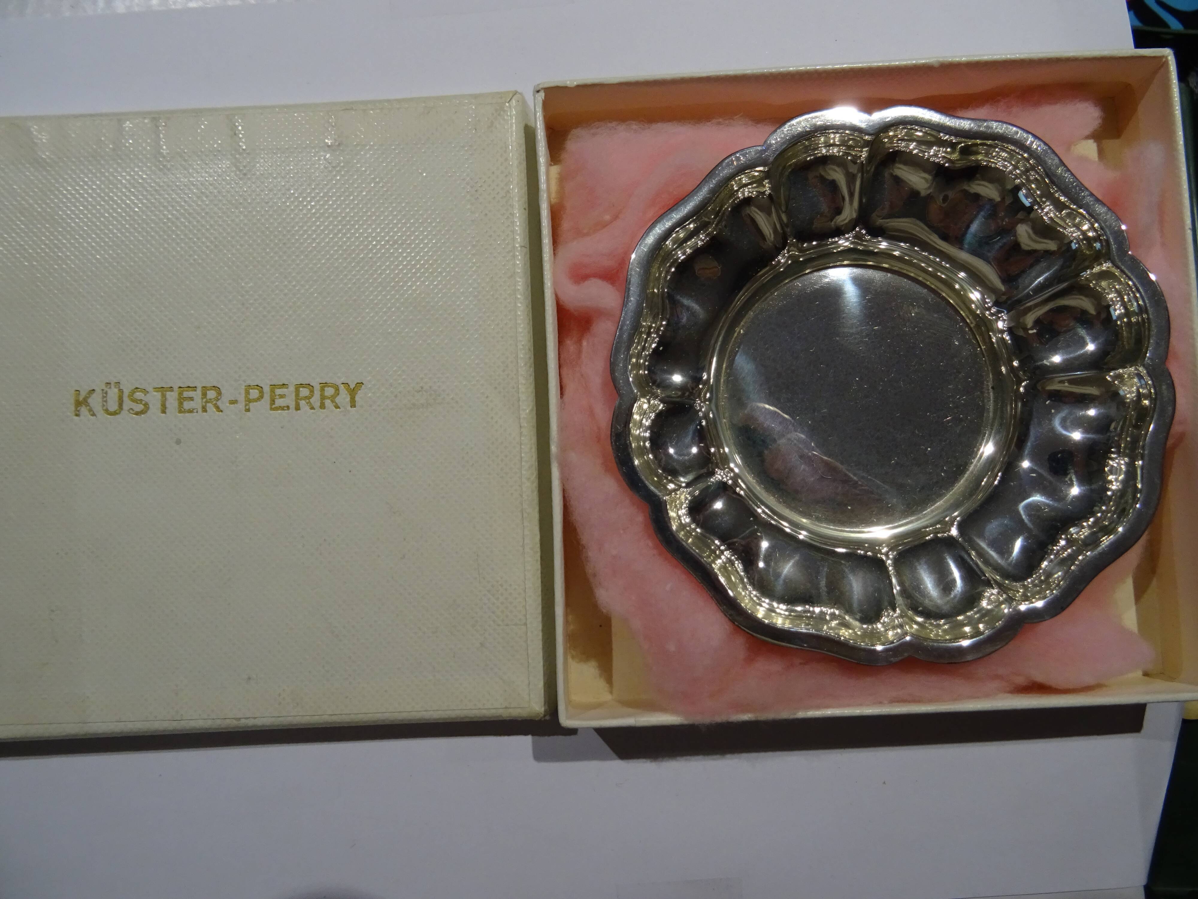 Ravier silver metal kuster-perry 11 cm in its box