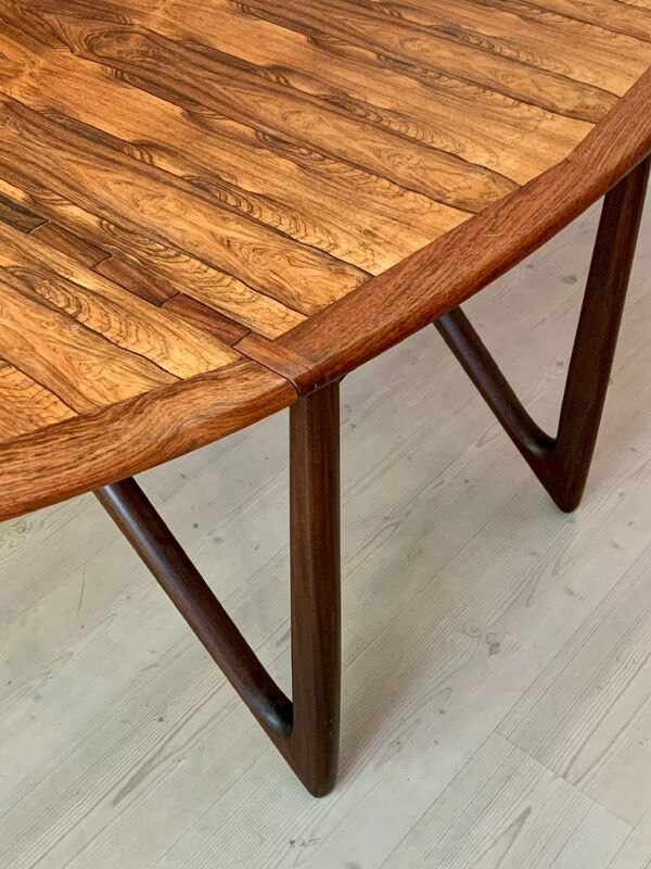 Table à manger danoise en palissandre par Kurt Østervig 1960