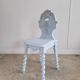Chaise enfant en bois tourné patiné