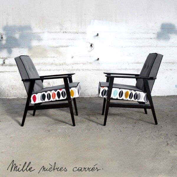 Fauteuil vintage entièrement rénové (bois, tissu, garniture).