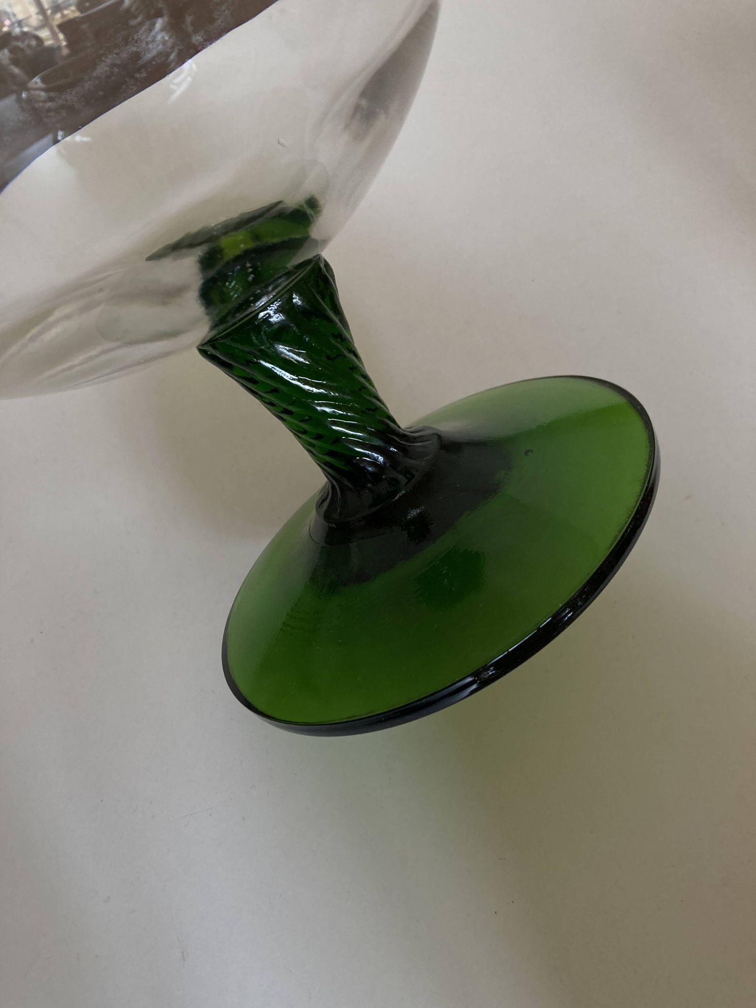 XXXL vase in Empoli glass, Italian work, Italy 1960